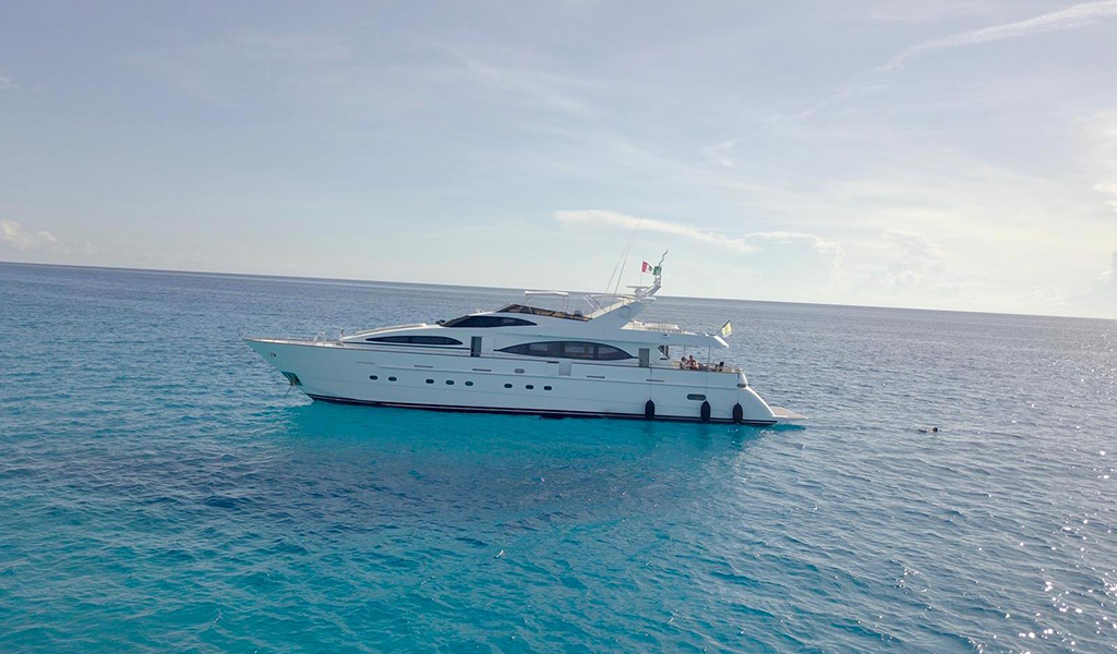 Punta Cana Yacht Charters, Luxury Boats
